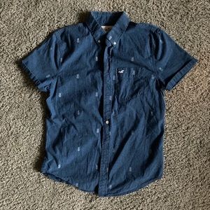 Y2K Hollister button up tee shirt